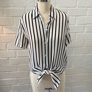 Fun button up blouse- can be dressed up or down!